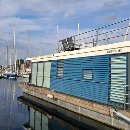 Hausboot Sonnenwelle Mit Dachterrasse *