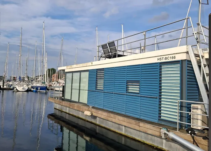 Hausboot Sonnenwelle Mit Dachterrasse *